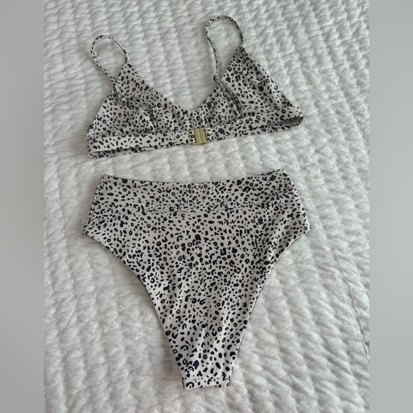 Kulani kinis swim set - Picture 2 of 4